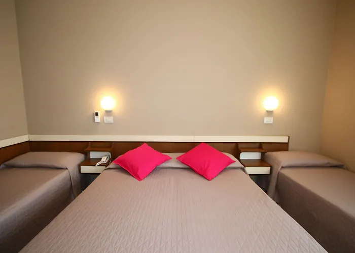 Boom Hotel