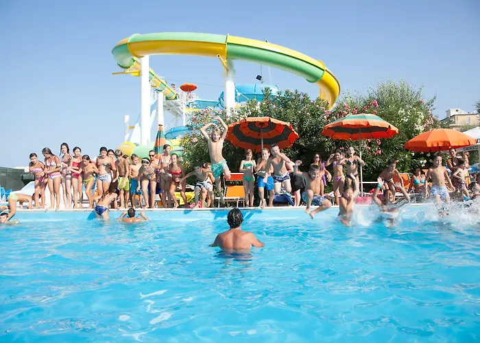 Boom Hotel 3*