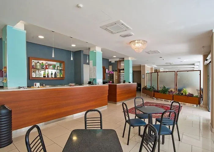 Hotel Boom 3*
