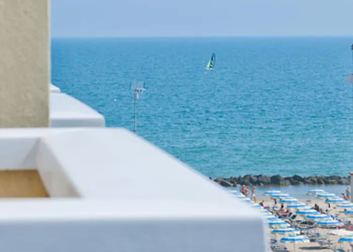 Hotel Boom 3*