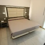 Boom 3*