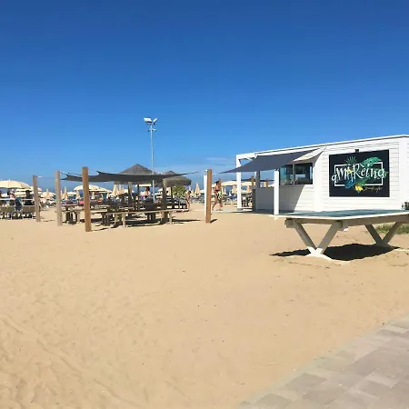 Ξενοδοχείο Boom