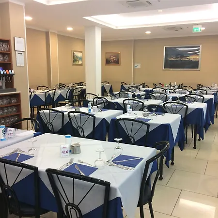 Boom Ξενοδοχείο 3*