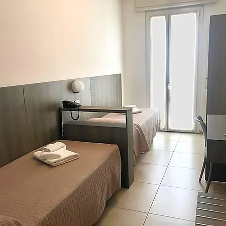 Boom Otel Rimini