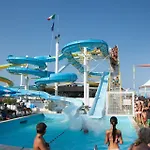 Boom Hotel